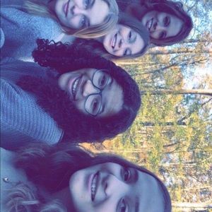 Meet your Posher, Lauryn